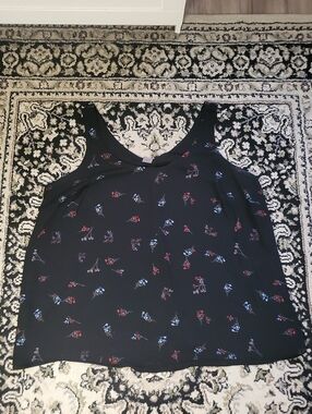 Sleeveless Floral Print Black Tank Top